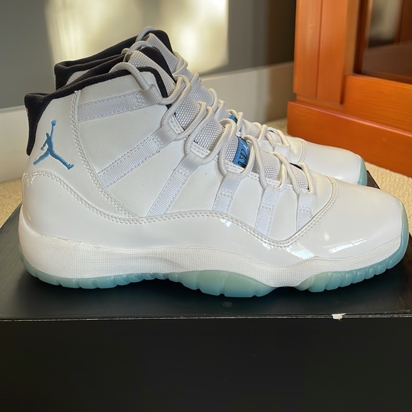 2014 Jordan 11, Retro, legend Blues - GS - Picture 5 of 6